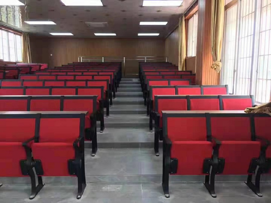 阶梯教室连排椅.jpg